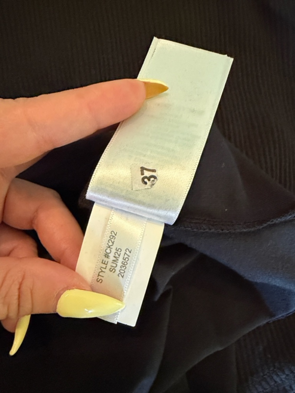 J.Crew Broken In Jersey Button Front Tank Top With Ruffle Trim - Picture 7 of 7